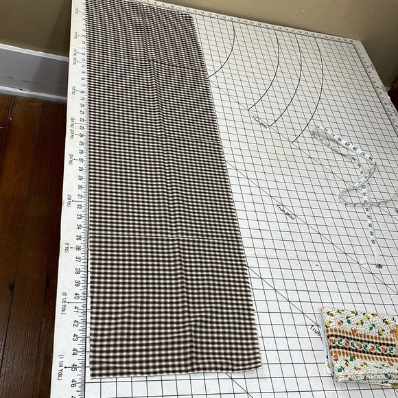 3 pieces vintage fabric remnants, cotton, cotton blend, varying sizes - Picture 13 of 14